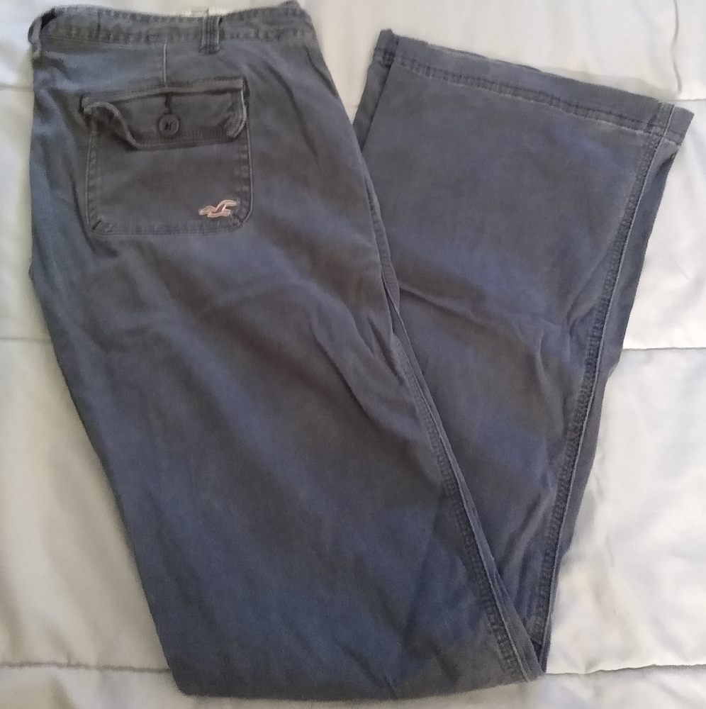 Hollister size 3S